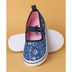 Cute Walk by Babyhug Casual Shoes Stars Print - Blue