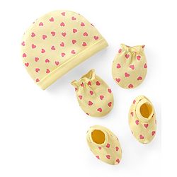 Babyhug 100% Cotton Cap Mittens And Booties Heart Printed - Yellow