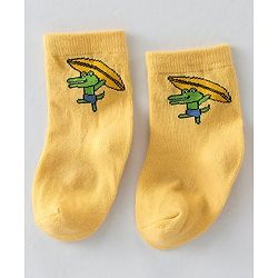Cutewalk By Babyhug Anti-Bacterial Ankle Length Socks Teddy Bear & Crocodile Design Pack Of 3- Red Yellow & White