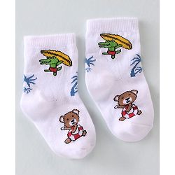 Cutewalk By Babyhug Anti-Bacterial Ankle Length Socks Teddy Bear & Crocodile Design Pack Of 3- Red Yellow & White