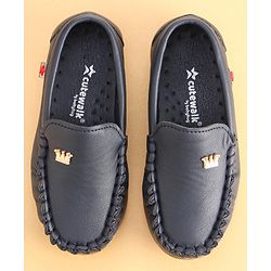 Cute Walk by Babyhug Slip On Loafers with Crown Applique- Blue