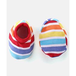Babyhug 100% Cotton Knit Striped Cap Mittens & Booties Set - Multicolour