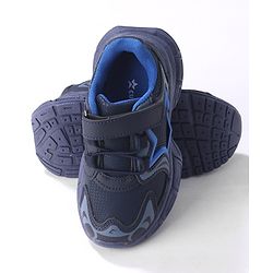 Cute Walk by Babyhug Sneakers Shoes with Velcro Closure & Star Design - Navy Blue