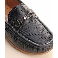 Cute Walk by Babyhug Slip On Loafers with Applique - Black