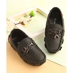 Cute Walk by Babyhug Slip On Solid Formal & Partywear Shoes with Chain Applique - Black