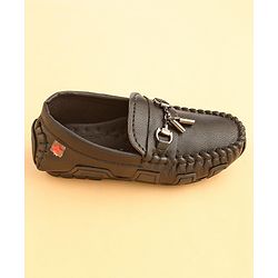 Cute Walk by Babyhug Slip On Solid Formal & Partywear Shoes with Chain Applique - Black