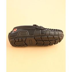 Cute Walk by Babyhug Slip On Solid Formal & Partywear Shoes with Chain Applique - Black