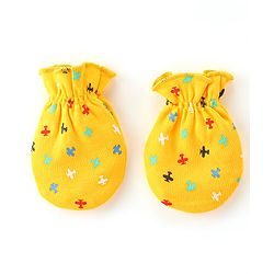Babyhug 100% Cotton Knit Mittens & Booties Set Helicopter Print- Yellow