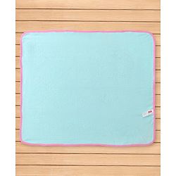Babyhug Terry Knit Hooded Towel Set  Owl and Sparrow Patch Pack of 2 - Pink & Blue