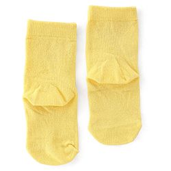 Cute Walk By Babyhug Non Terry Knit Anti-Bacterial Ankle Length Socks Floral Design Pack Of 3 - Blue Pink & Yellow