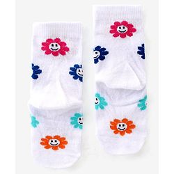 Cute Walk by Babyhug Anti Bacterial Ankle Length Socks Floral Design Pack Of 3 - Multicolour