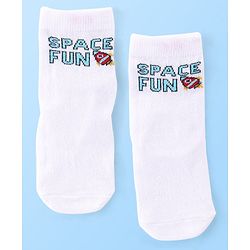 Cute Walk by Babyhug Anti Bacterial Ankle Length Socks Rocket Design Pack Of 5 - Multicolour