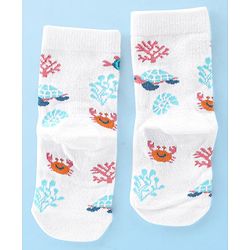 Cute Walk by Babyhug Anti Bacterial Ankle Length Socks Fish Design Pack Of 3 - Multicolour