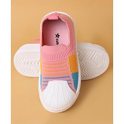 Cute Walk by Babyhug Slip On Casual Shoes - Pink