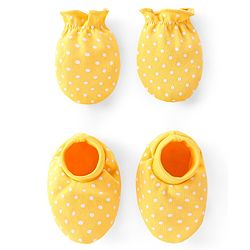 Babyhug 100% Cotton Knit Mittens & Booties Set Dot Print - Yellow