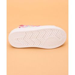 Cute Walk by Babyhug Slip On Casual Shoes Chevron Print - Pink