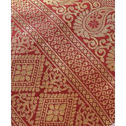 Babyhug  Short Sleeve Pattu Pavada  Choli Lehenga Set with Gold Foil Print - Maroon