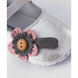 Cute Walk by Babyhug Booties Floral Applique - Silver