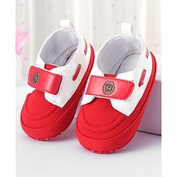 Cute Walk by Babyhug Velcro Closure Booties - Red