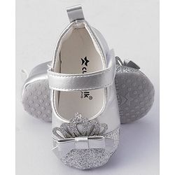 Cute Walk by Babyhug Velcro Closure Booties Bow Applique - Silver
