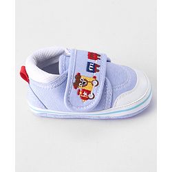 Cute Walk by Babyhug Velcro Closure Booties Train Embroidery - Blue