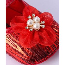 Cute Walk by Babyhug Booties Floral Applique - Red
