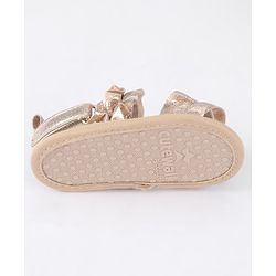 Cute Walk by Babyhug Velcro Closure Booties - Brown