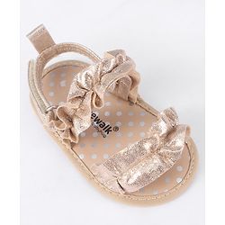 Cute Walk by Babyhug Velcro Closure Booties - Brown