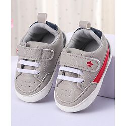 Cute Walk by Babyhug Velcro Closure Booties - Grey