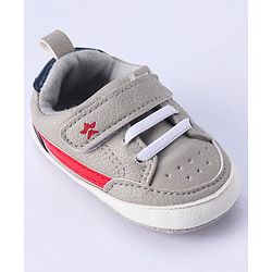 Cute Walk by Babyhug Velcro Closure Booties - Grey