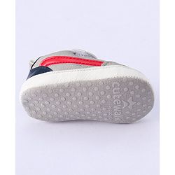 Cute Walk by Babyhug Velcro Closure Booties - Grey