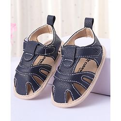 Cute Walk by Babyhug Velcro Closure Booties - Blue