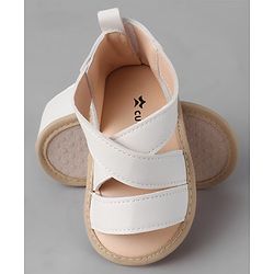 Cute Walk by Babyhug Velcro Closure Booties - Black