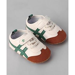 Cute Walk by Babyhug Velcro Closure Booties - White & Brown