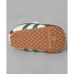 Cute Walk by Babyhug Velcro Closure Booties - White & Brown