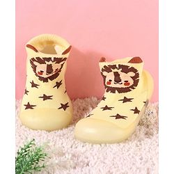 Cute Walk by Babyhug Slip On Socks Shoes Lion Print - Yellow