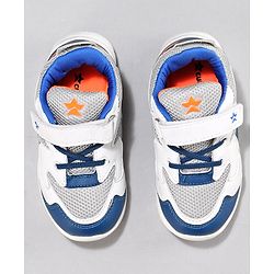 Cute Walk by Babyhug Sneakers  with Velcro Closure - White