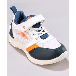 Cute Walk by Babyhug Sneakers with Velcro Closure - Black & Blue