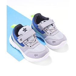 Cute Walk by Babyhug Sneakers Shoes with Velcro Closure & Star Print - Grey