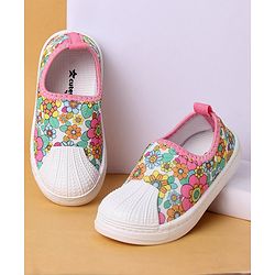 Cute Walk by Babyhug Casual Slip On Shoes Floral Print - Pink