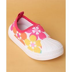 Cute Walk by Babyhug Casual Slip On Shoes Floral Print - Red