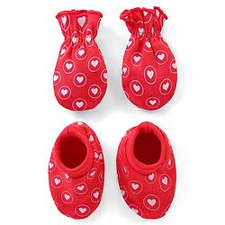 Babyhug 100% Cotton Mittens & Booties Hearts Print - Red