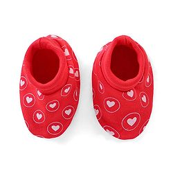 Babyhug 100% Cotton Mittens & Booties Hearts Print - Red
