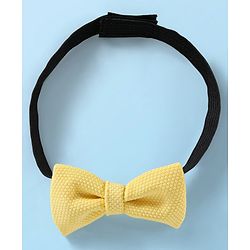 Babyhug Half Sleeves Shirt & Shorts with Suspenders Bow - Yellow