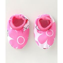 Babyhug Disney Cap Mitten & Booties With Winnie the Pooh Graphics - White