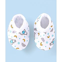 Babyhug 100% Cotton Cap Mittens & Booties Set Teddy Print - White