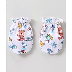 Babyhug 100% Cotton Mittens & Booties Beach Print - White