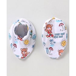 Babyhug 100% Cotton Mittens & Booties Beach Print - White