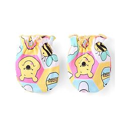 Babyhug Disney 100% Cotton Knit Cap Mitten & Booties With Winnie the Pooh Graphics - Blue