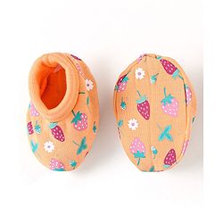 Babyhug 100% Cotton Cap Mittens & Booties Set Strawberry Print - Multicolour